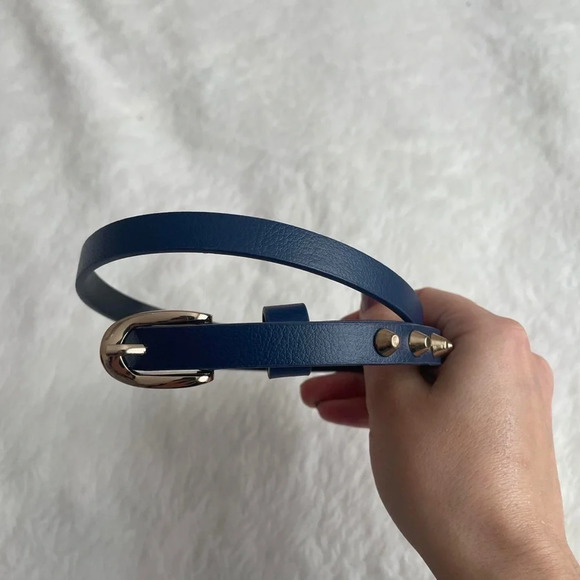 Navy studded belt - Picture 2 of 4